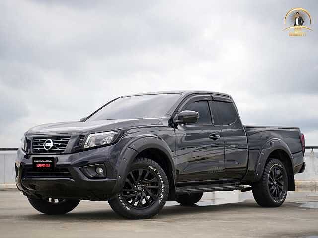 Nissan Navara 2.5D Turbo Calibre Blackedition 4ฒง 7795
